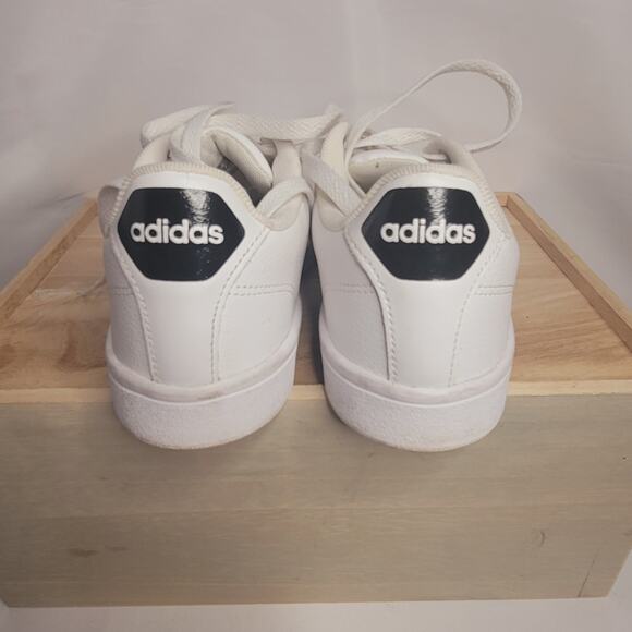 Adidas- Women's Cloudform sneakers- Black and white in color- size 8 - Picture 3 of 7